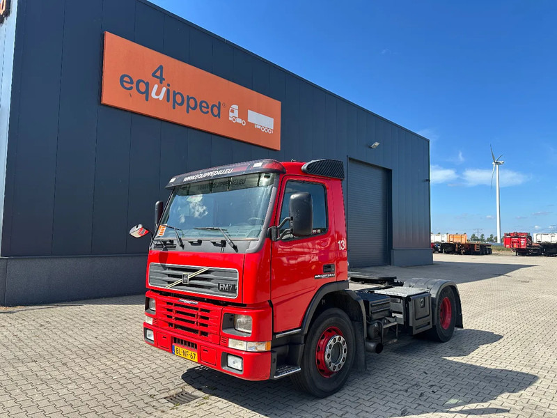 Volvo FM 7.290 MANUAL GEARBOX / EURO-3 / 570TKM / AIRCO / NL-truck + APK: 01/2026 - Trekker: afbeelding 1 Volvo FM 7.290 MANUAL GEARBOX / EURO-3 / 570TKM / AIRCO / NL-truck + APK: 01/2026 - Trekker: afbeelding 1