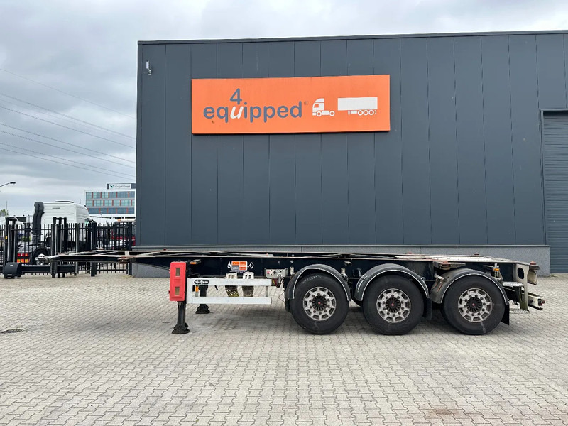 Van Hool 20FT/30FT, ADR (EX/II, EX/III, FL, OX AT), SAF + disc, liftaxle, NL-Chassis - Containertransporter/ Wissellaadbak oplegger: afbeelding 2 Van Hool 20FT/30FT, ADR (EX/II, EX/III, FL, OX AT), SAF + disc, liftaxle, NL-Chassis - Containertransporter/ Wissellaadbak oplegger: afbeelding 2