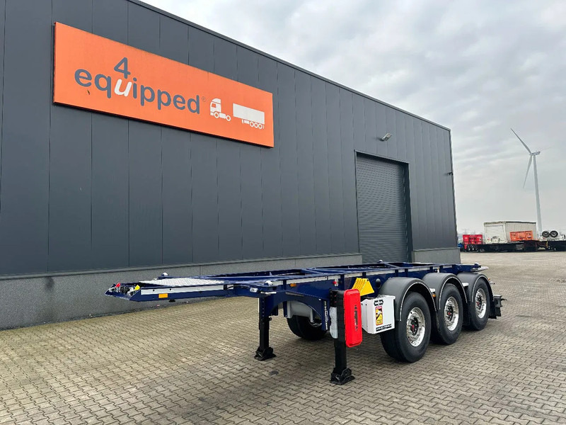 Van Hool NEW / DIRECT AVAILABLE 20FT / 20FT SWAP ADR-CHASSIS, DISCBRAKES, 3x available, ALU WHEELS - Containertransporter/ Wissellaadbak oplegger: afbeelding 1 Van Hool NEW / DIRECT AVAILABLE 20FT / 20FT SWAP ADR-CHASSIS, DISCBRAKES, 3x available, ALU WHEELS - Containertransporter/ Wissellaadbak oplegger: afbeelding 1