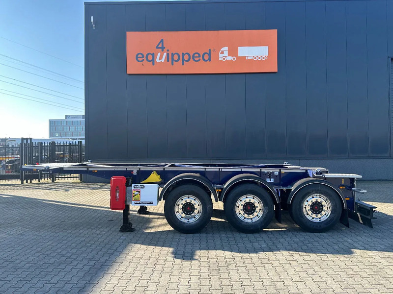 Van Hool NEW / DIRECT AVAILABLE 20FT ADR-CHASSIS, EMPTY WEIGHT: 3.300KG, DISCBRAKES, 3x available, ALU WHEELS - Containertransporter/ Wissellaadbak oplegger: afbeelding 2 Van Hool NEW / DIRECT AVAILABLE 20FT ADR-CHASSIS, EMPTY WEIGHT: 3.300KG, DISCBRAKES, 3x available, ALU WHEELS - Containertransporter/ Wissellaadbak oplegger: afbeelding 2