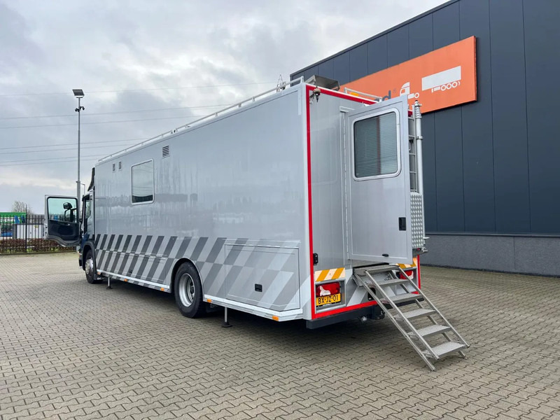 Scania P230 TOP: multifunct. ruimte met airco (camper?), 22kVA generator, hydr. steunpoten, beloopbaar dak, keuken, APK 10-2026 - Vrachtwagen: afbeelding 5 Scania P230 TOP: multifunct. ruimte met airco (camper?), 22kVA generator, hydr. steunpoten, beloopbaar dak, keuken, APK 10-2026 - Vrachtwagen: afbeelding 5