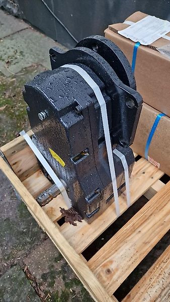 Zuidberg Frontzapfwelle zum Case PUMA / PUMA CVX / STEYR CVT - Onderdelen voor Tractor: afbeelding 5 Zuidberg Frontzapfwelle zum Case PUMA / PUMA CVX / STEYR CVT - Onderdelen voor Tractor: afbeelding 5