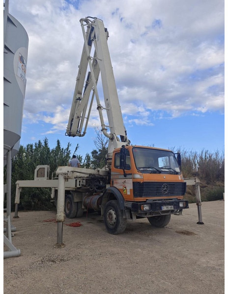 Mercedes-Benz 2629---POMP-32-M - Kleine betonpomp: afbeelding 5 Mercedes-Benz 2629---POMP-32-M - Kleine betonpomp: afbeelding 5
