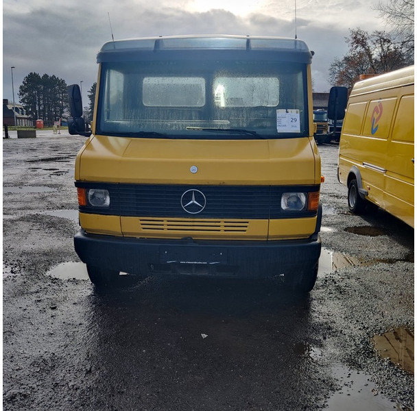 Mercedes-Benz 609 - Autovrachtwagen vrachtwagen: afbeelding 2 Mercedes-Benz 609 - Autovrachtwagen vrachtwagen: afbeelding 2