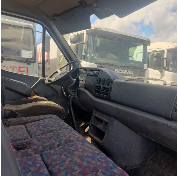 Mercedes-Benz TN-412-DD - Bestelwagen open laadbak: afbeelding 5 Mercedes-Benz TN-412-DD - Bestelwagen open laadbak: afbeelding 5