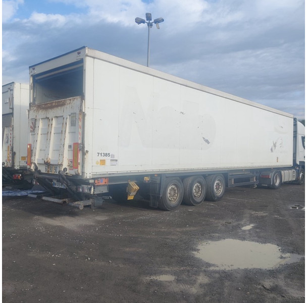 Schmitz Cargobull SKI 24 - Gesloten oplegger: afbeelding 1 Schmitz Cargobull SKI 24 - Gesloten oplegger: afbeelding 1