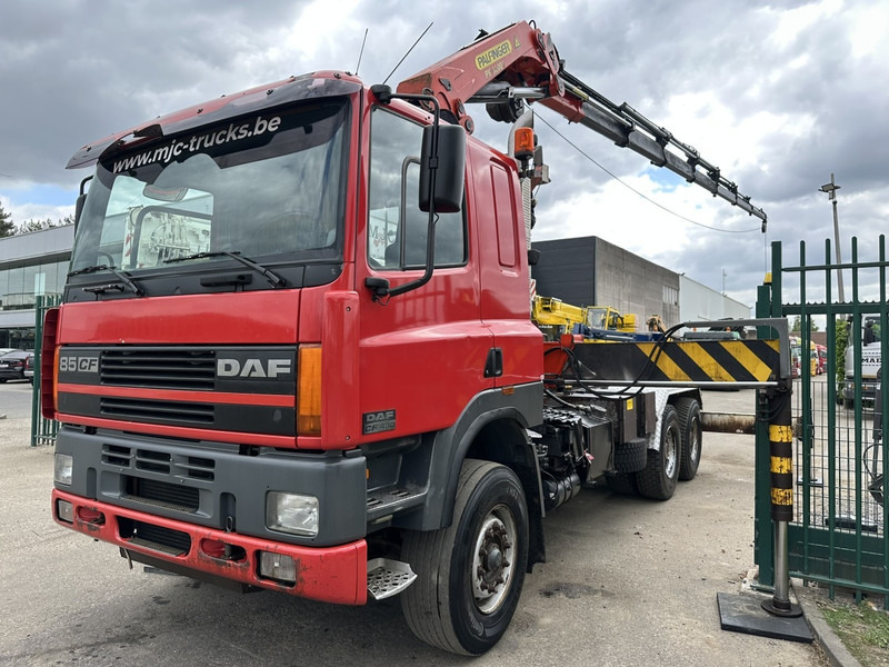 DAF 85 CF 430 6x4 CRANE PK 32.000 F (7x) + WINCH - EURO 2 - MANUAL ZF - HUB REDUCTION / STEEL SPRING - BE TRUCK - Kraanwagen: afbeelding 4 DAF 85 CF 430 6x4 CRANE PK 32.000 F (7x) + WINCH - EURO 2 - MANUAL ZF - HUB REDUCTION / STEEL SPRING - BE TRUCK - Kraanwagen: afbeelding 4