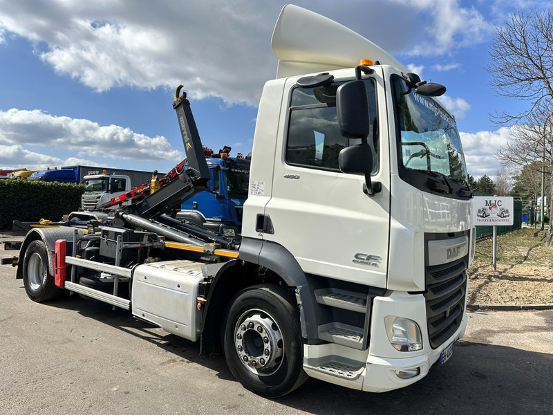 DAF CF 460 4x2 19T MARREL ABROLLKIPPER HAKEN - 5.10M + 1.30M Ausziehbarer Stoßstange - EURO 6 - 13L ENGINE - ZF AUTO - Haakarmsysteem vrachtwagen: afbeelding 1 DAF CF 460 4x2 19T MARREL ABROLLKIPPER HAKEN - 5.10M + 1.30M Ausziehbarer Stoßstange - EURO 6 - 13L ENGINE - ZF AUTO - Haakarmsysteem vrachtwagen: afbeelding 1