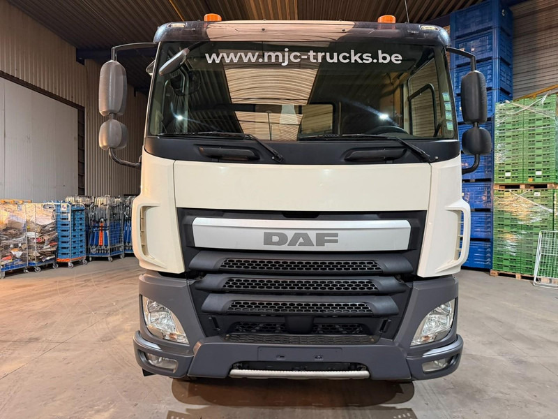 DAF CF 460 6x4 FAT HOOKLIFT - WB 3m35 - STEEL SPRING / BIG AXLES HUB REDUCTION - EURO 6 - BE TRUCK - Haakarmsysteem vrachtwagen: afbeelding 2 DAF CF 460 6x4 FAT HOOKLIFT - WB 3m35 - STEEL SPRING / BIG AXLES HUB REDUCTION - EURO 6 - BE TRUCK - Haakarmsysteem vrachtwagen: afbeelding 2