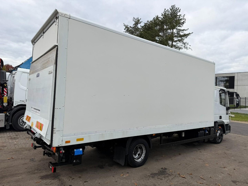 Iveco EUROCARGO 80E18 CLOSED BOX 6m00 x 2m49 x 2m37 - EURO 5 - *176.000km* - TAILLIFT - MANUAL - BE TRUCK - Bakwagen: afbeelding 5 Iveco EUROCARGO 80E18 CLOSED BOX 6m00 x 2m49 x 2m37 - EURO 5 - *176.000km* - TAILLIFT - MANUAL - BE TRUCK - Bakwagen: afbeelding 5