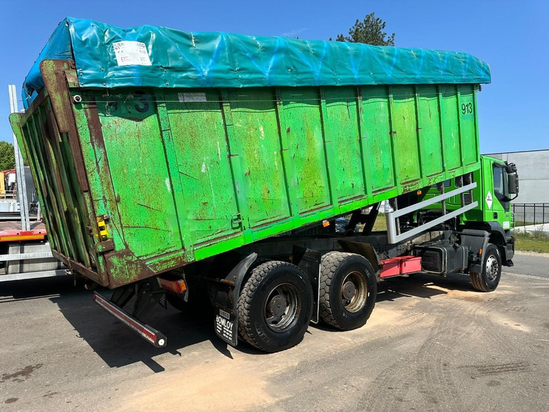Iveco TRAKKER 310 6x4 STEEL TIPPER / KIPPER 35m³ - MANUAL ZF - BIG AXLES / HUB REDUCTION - STEEL SPRING / BLATT / LAMES - Kipper vrachtwagen: afbeelding 4 Iveco TRAKKER 310 6x4 STEEL TIPPER / KIPPER 35m³ - MANUAL ZF - BIG AXLES / HUB REDUCTION - STEEL SPRING / BLATT / LAMES - Kipper vrachtwagen: afbeelding 4