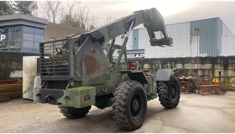 JLG SKYTRAK 6000M 2.7T - 9m - 317h !!! - 6 CYL CUMMINS engine - TOP CONDITION - Verreiker: afbeelding 5 JLG SKYTRAK 6000M 2.7T - 9m - 317h !!! - 6 CYL CUMMINS engine - TOP CONDITION - Verreiker: afbeelding 5