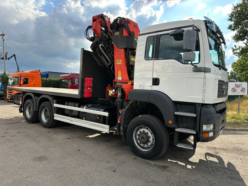 MAN TGA 33.350 6x6 + (27.5m) CRANE PALFINGER PK36002 E 6x + JIB + WINCH - *184.000km* - MANUAL - EURO 3 - Kraanwagen: afbeelding 2 MAN TGA 33.350 6x6 + (27.5m) CRANE PALFINGER PK36002 E 6x + JIB + WINCH - *184.000km* - MANUAL - EURO 3 - Kraanwagen: afbeelding 2
