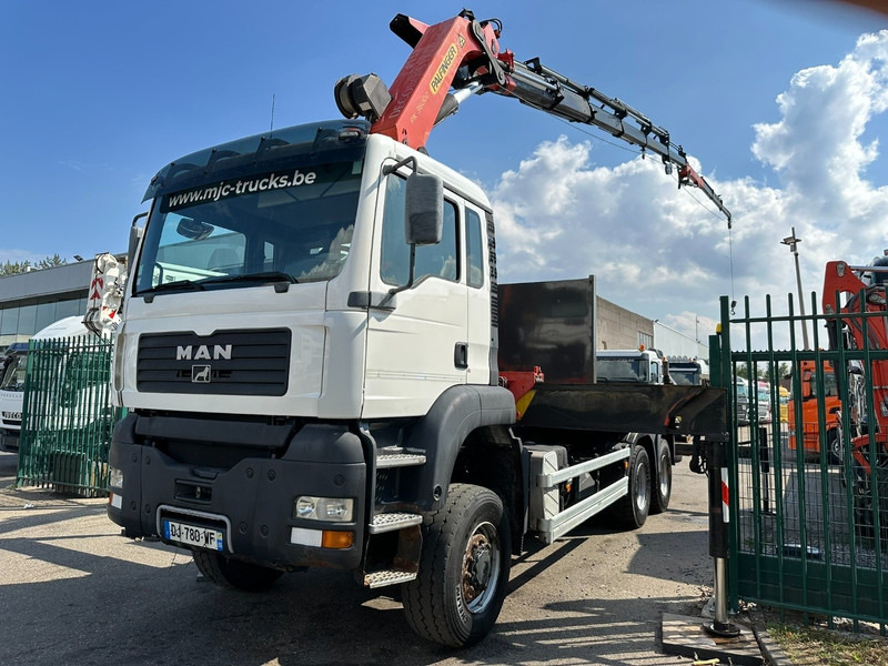 MAN TGA 33.350 6x6 + (27.5m) CRANE PALFINGER PK36002 E 6x + JIB + WINCH - *184.000km* - MANUAL - EURO 3 - Kraanwagen: afbeelding 5 MAN TGA 33.350 6x6 + (27.5m) CRANE PALFINGER PK36002 E 6x + JIB + WINCH - *184.000km* - MANUAL - EURO 3 - Kraanwagen: afbeelding 5