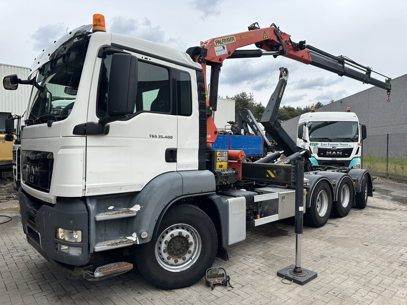 MAN TGS 35.400 8x4 TRIDEM HOOKLIFT T22 + CRANE PALFINGER PK 18001 EH + RADIO - EURO 5 - LIFT/STEERING AXLE - BE TRUCK - Haakarmsysteem vrachtwagen, Kraanwagen: afbeelding 1 MAN TGS 35.400 8x4 TRIDEM HOOKLIFT T22 + CRANE PALFINGER PK 18001 EH + RADIO - EURO 5 - LIFT/STEERING AXLE - BE TRUCK - Haakarmsysteem vrachtwagen, Kraanwagen: afbeelding 1