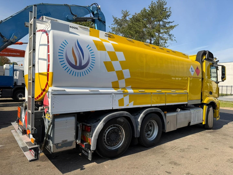 Mercedes-Benz ANTOS 2632 6x2 FUEL TANKER 16.000L - 4 COMP - DIESEL / PETROL - RETARDER - EURO 6 - LIFT / STEERING AXLE - *FULL AIR* - BE TRUCK - Tankwagen: afbeelding 5 Mercedes-Benz ANTOS 2632 6x2 FUEL TANKER 16.000L - 4 COMP - DIESEL / PETROL - RETARDER - EURO 6 - LIFT / STEERING AXLE - *FULL AIR* - BE TRUCK - Tankwagen: afbeelding 5