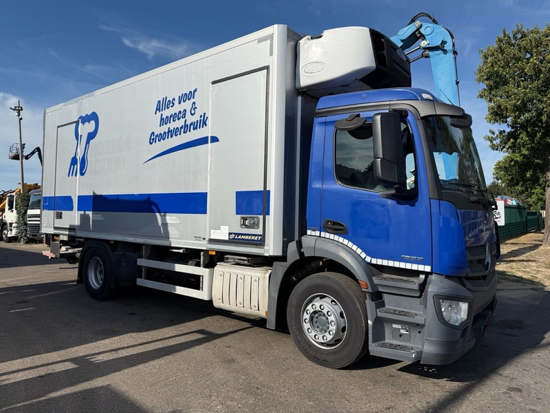 Mercedes-Benz AROCS 1932 + CARRIER + LAMBERET BOX 6,47 X 2,46 x 2,48 - LIFT + SLIDING DOOR - 318.000km - TÜV 11/20 - Koelwagen vrachtwagen: afbeelding 1 Mercedes-Benz AROCS 1932 + CARRIER + LAMBERET BOX 6,47 X 2,46 x 2,48 - LIFT + SLIDING DOOR - 318.000km - TÜV 11/20 - Koelwagen vrachtwagen: afbeelding 1