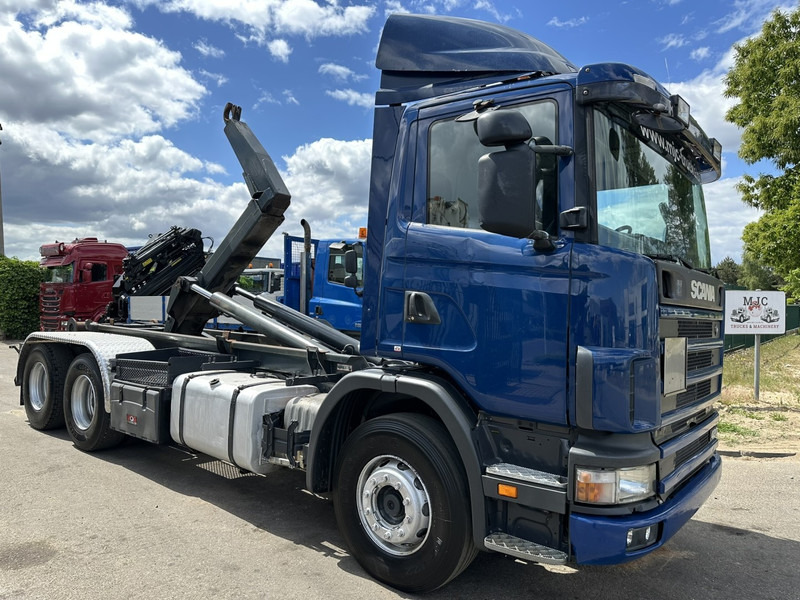 Scania 124L-420 6x2 HOOKLIFT VDL 20T - STEEL SPRING / BALLESTAS / BLATT - MANUAL - MECHANICAL PUMP - 10 TIRES DOUBLE WHEELS - Haakarmsysteem vrachtwagen: afbeelding 1 Scania 124L-420 6x2 HOOKLIFT VDL 20T - STEEL SPRING / BALLESTAS / BLATT - MANUAL - MECHANICAL PUMP - 10 TIRES DOUBLE WHEELS - Haakarmsysteem vrachtwagen: afbeelding 1