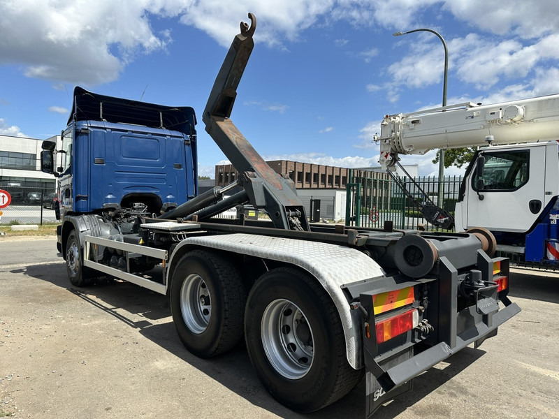 Scania 124L-420 6x2 HOOKLIFT VDL 20T - STEEL SPRING / BALLESTAS / BLATT - MANUAL - MECHANICAL PUMP - 10 TIRES DOUBLE WHEELS - Haakarmsysteem vrachtwagen: afbeelding 4 Scania 124L-420 6x2 HOOKLIFT VDL 20T - STEEL SPRING / BALLESTAS / BLATT - MANUAL - MECHANICAL PUMP - 10 TIRES DOUBLE WHEELS - Haakarmsysteem vrachtwagen: afbeelding 4