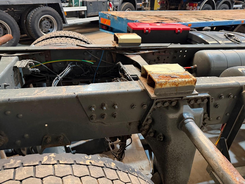 Tankwagen Scania P310 4x2 CHASSIS - ADR (ex tanker) - *322.000km* - AIR SUSPENSION - MANUAL - BE TRUCK: afbeelding 20 Tankwagen Scania P310 4x2 CHASSIS - ADR (ex tanker) - *322.000km* - AIR SUSPENSION - MANUAL - BE TRUCK: afbeelding 20