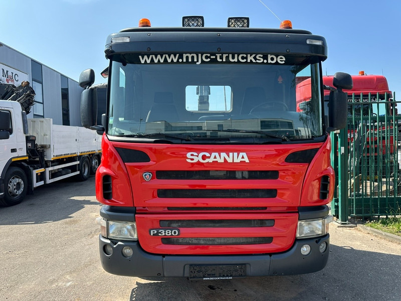 Scania P380 6x4 HOOKLIFT HIAB 25T - 6100mm - A/C - CAMERA - E4 - AIR SUSPENSION - BE TRUCK - Haakarmsysteem vrachtwagen: afbeelding 2 Scania P380 6x4 HOOKLIFT HIAB 25T - 6100mm - A/C - CAMERA - E4 - AIR SUSPENSION - BE TRUCK - Haakarmsysteem vrachtwagen: afbeelding 2