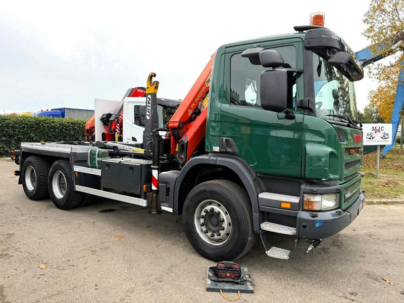Scania P400 6x4 HOOKLIFT + CRANE PALFINGER PK9001 EH - RETARDER - 5/6F + ROTATOR + RADIO - WB 3m90 - EURO 5 - HUB REDUCTION / SPRING - BE TRUCK - Haakarmsysteem vrachtwagen, Kraanwagen: afbeelding 2 Scania P400 6x4 HOOKLIFT + CRANE PALFINGER PK9001 EH - RETARDER - 5/6F + ROTATOR + RADIO - WB 3m90 - EURO 5 - HUB REDUCTION / SPRING - BE TRUCK - Haakarmsysteem vrachtwagen, Kraanwagen: afbeelding 2