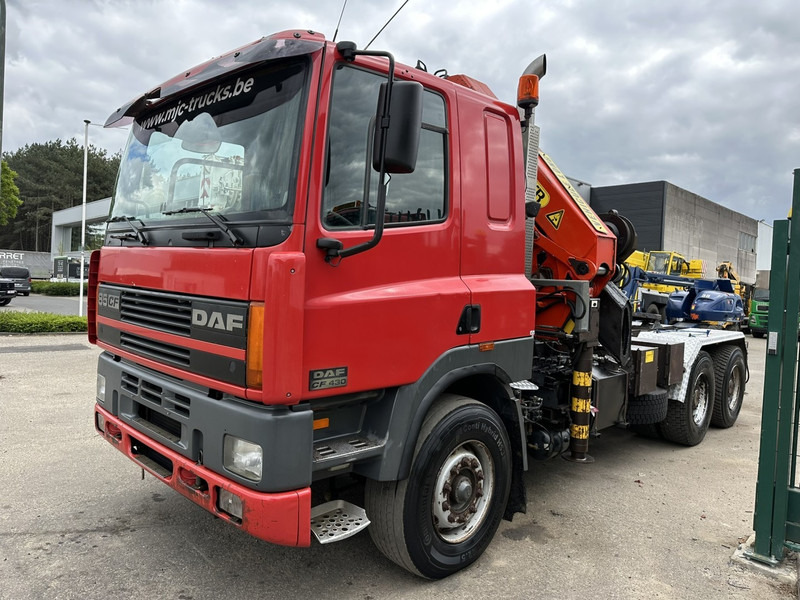 DAF 85 CF 430 6x4 TRACTOR + CRANE PK 32.000 F (7x) + WINCH - EURO 2 - MANUAL ZF - HUB REDUCTION / STEEL SPRING - BE TRUCK - Trekker: afbeelding 3 DAF 85 CF 430 6x4 TRACTOR + CRANE PK 32.000 F (7x) + WINCH - EURO 2 - MANUAL ZF - HUB REDUCTION / STEEL SPRING - BE TRUCK - Trekker: afbeelding 3