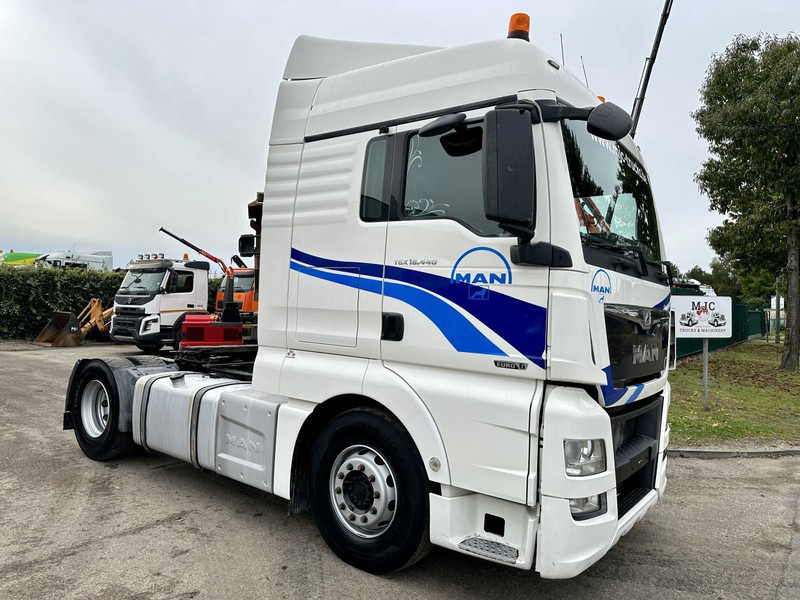 MAN TGX 18.440 RETARDER - PTO HYDR - FRIGO - SPOILERS - EURO 6 - CAMERA - AUTO - BE TRUCK - Trekker: afbeelding 1 MAN TGX 18.440 RETARDER - PTO HYDR - FRIGO - SPOILERS - EURO 6 - CAMERA - AUTO - BE TRUCK - Trekker: afbeelding 1