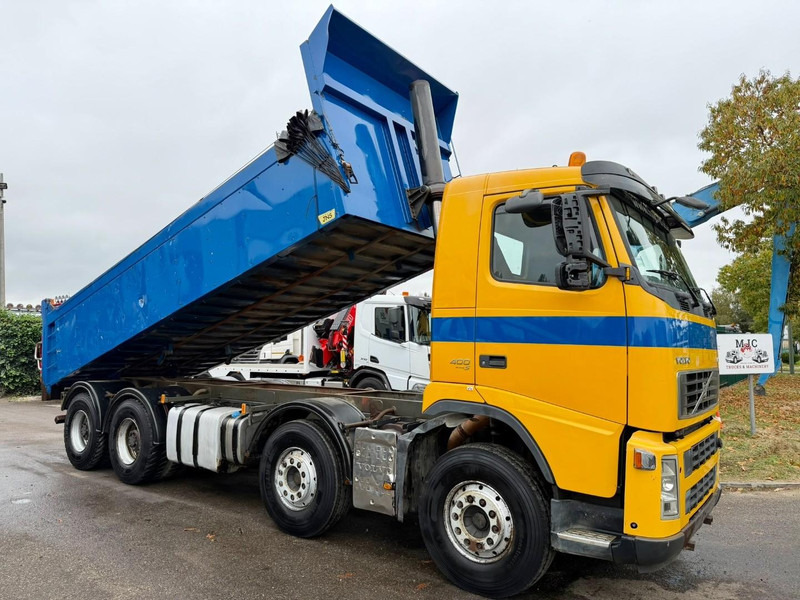 Volvo FH 400 8X4 TIPPER (insulated/isolé) - MANUAL 3+3 - STEEL SPRING / BLATT - EURO 5 - TUV 01/2026 - AXLES HUB REDUCTION - BE TRUCK - Kipper vrachtwagen: afbeelding 1 Volvo FH 400 8X4 TIPPER (insulated/isolé) - MANUAL 3+3 - STEEL SPRING / BLATT - EURO 5 - TUV 01/2026 - AXLES HUB REDUCTION - BE TRUCK - Kipper vrachtwagen: afbeelding 1