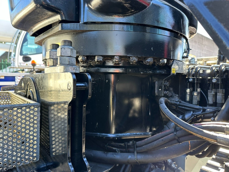 Vrachtwagen met open laadbak, Kraanwagen Volvo FH 420 8x4 TRIDEM + KRAAN HIAB 408 E-8 HIPRO + WINCH - 63.000km ONLY - CREWCAB 4 SEATER - PLATFORM 7m - TOP CONDITION: afbeelding 19
