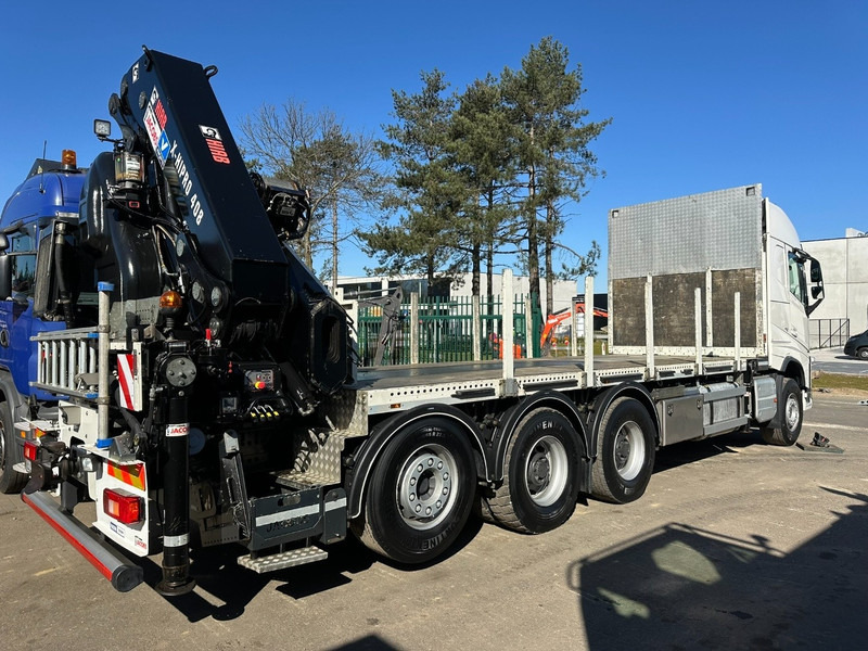 Volvo FH 420 8x4 TRIDEM + KRAAN HIAB 408 E-8 HIPRO + WINCH - 63.000km ONLY - CREWCAB 4 SEATER - PLATFORM 7m - TOP CONDITION - Kraanwagen: afbeelding 4 Volvo FH 420 8x4 TRIDEM + KRAAN HIAB 408 E-8 HIPRO + WINCH - 63.000km ONLY - CREWCAB 4 SEATER - PLATFORM 7m - TOP CONDITION - Kraanwagen: afbeelding 4