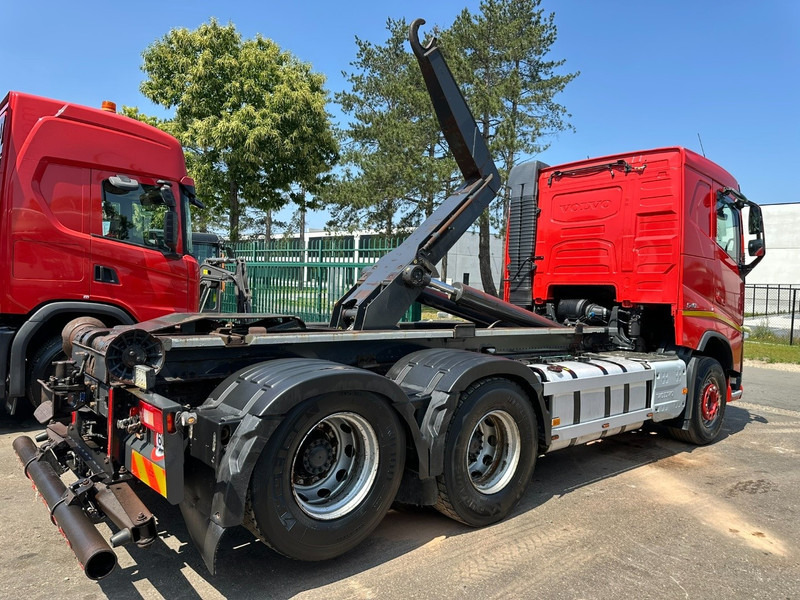 Volvo FH 540 6x4 HOOKLIFT 20T - RETARDER - LIFT AXLE - I-park Cool - SLEEPERCAB - E6 - BE TRUCK - Haakarmsysteem vrachtwagen: afbeelding 4 Volvo FH 540 6x4 HOOKLIFT 20T - RETARDER - LIFT AXLE - I-park Cool - SLEEPERCAB - E6 - BE TRUCK - Haakarmsysteem vrachtwagen: afbeelding 4