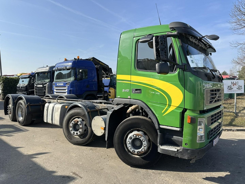 Volvo FM 340 8x2 CHASSIS (7m35) - LIFT+STEERING AXLE - MANUAL GEARBOX - EURO 3 - TÜV 05/2025 - BE TRUCK - Chassis vrachtwagen: afbeelding 1 Volvo FM 340 8x2 CHASSIS (7m35) - LIFT+STEERING AXLE - MANUAL GEARBOX - EURO 3 - TÜV 05/2025 - BE TRUCK - Chassis vrachtwagen: afbeelding 1