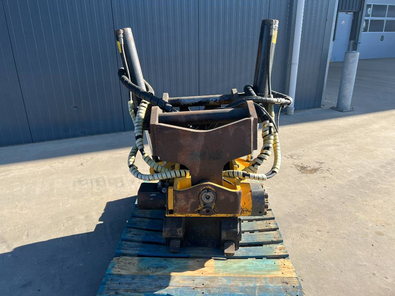 Engcon EC30 - S70 - Aanbouwdeel voor Bouwmachine: afbeelding 2 Engcon EC30 - S70 - Aanbouwdeel voor Bouwmachine: afbeelding 2