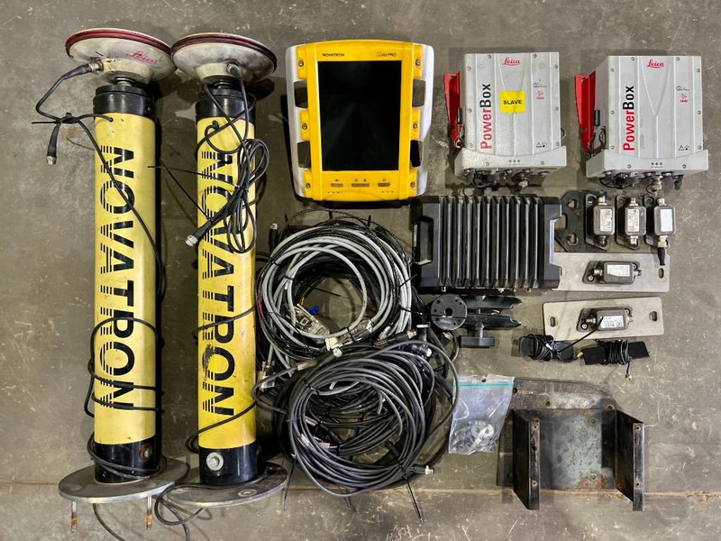 Leica Novatron MNS1250 GG GPS - Aanbouwdeel voor Bouwmachine: afbeelding 4 Leica Novatron MNS1250 GG GPS - Aanbouwdeel voor Bouwmachine: afbeelding 4