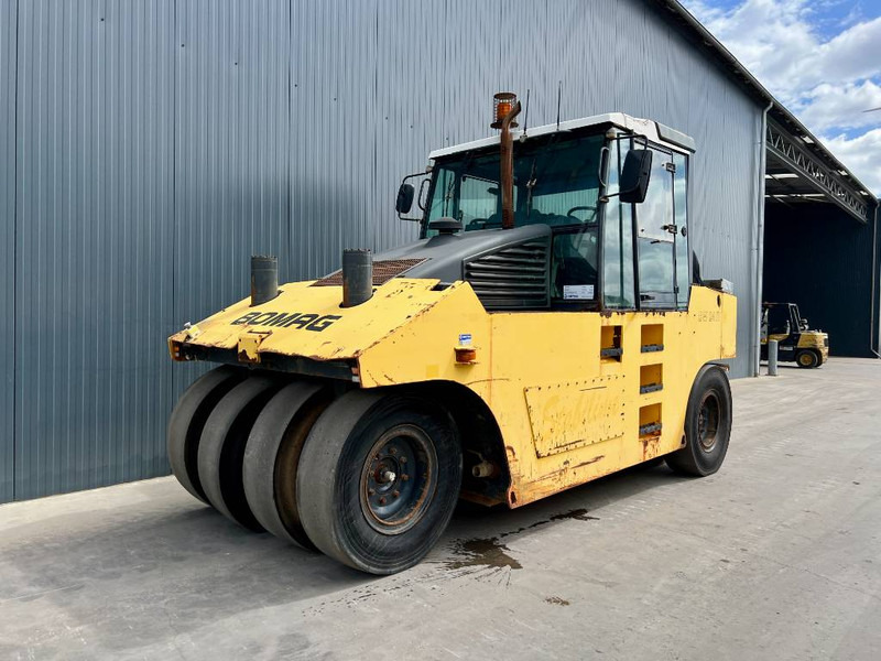 Bomag BW24R - Bandenwals: afbeelding 1 Bomag BW24R - Bandenwals: afbeelding 1
