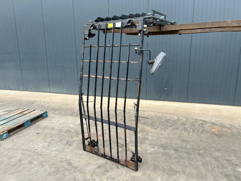 Cat 313E / M315F / 320F / 323E / 325F / 329E / 330F / - Cabine en interieur voor Bouwmachine: afbeelding 1 Cat 313E / M315F / 320F / 323E / 325F / 329E / 330F / - Cabine en interieur voor Bouwmachine: afbeelding 1