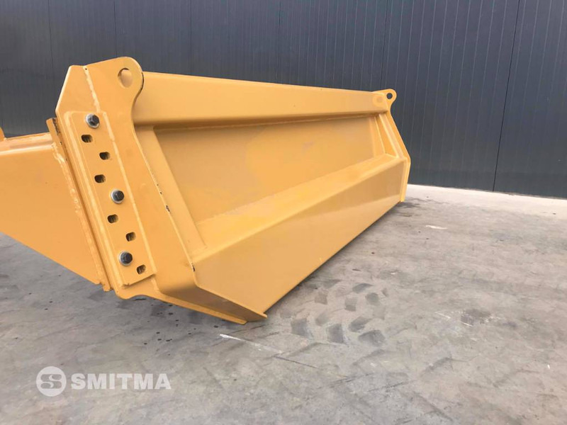 Cat 730C2 - Laadklep voor Bouwmachine: afbeelding 2 Cat 730C2 - Laadklep voor Bouwmachine: afbeelding 2