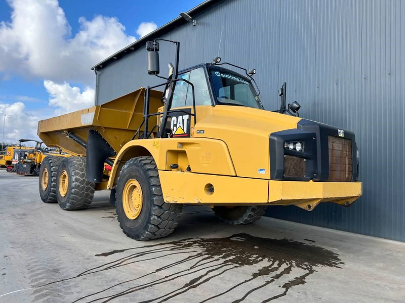 Cat 735 | 735B - Kiepwagen met knikbesturing: afbeelding 3 Cat 735 | 735B - Kiepwagen met knikbesturing: afbeelding 3
