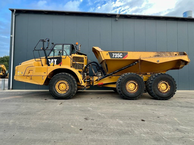 Cat 735C - Kiepwagen met knikbesturing: afbeelding 2 Cat 735C - Kiepwagen met knikbesturing: afbeelding 2