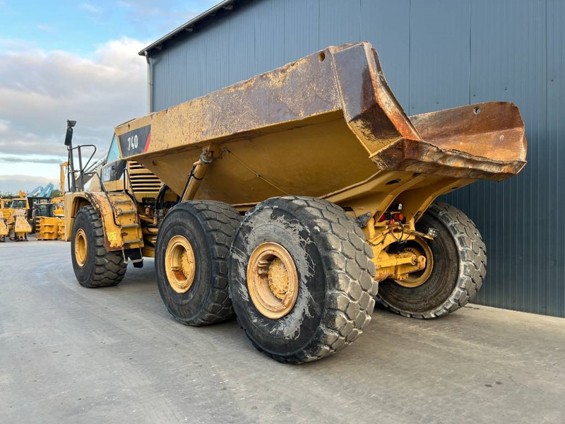 Cat 740 - Kiepwagen met knikbesturing: afbeelding 3 Cat 740 - Kiepwagen met knikbesturing: afbeelding 3