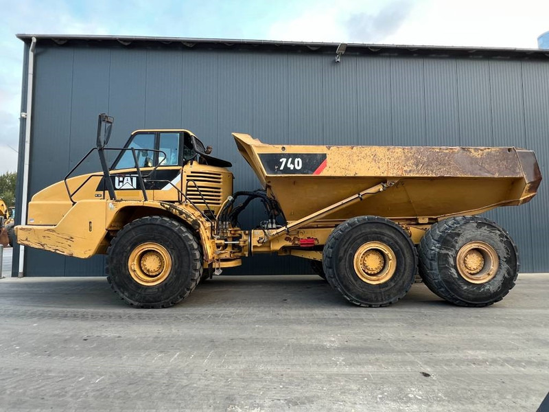Cat 740 - Kiepwagen met knikbesturing: afbeelding 2 Cat 740 - Kiepwagen met knikbesturing: afbeelding 2