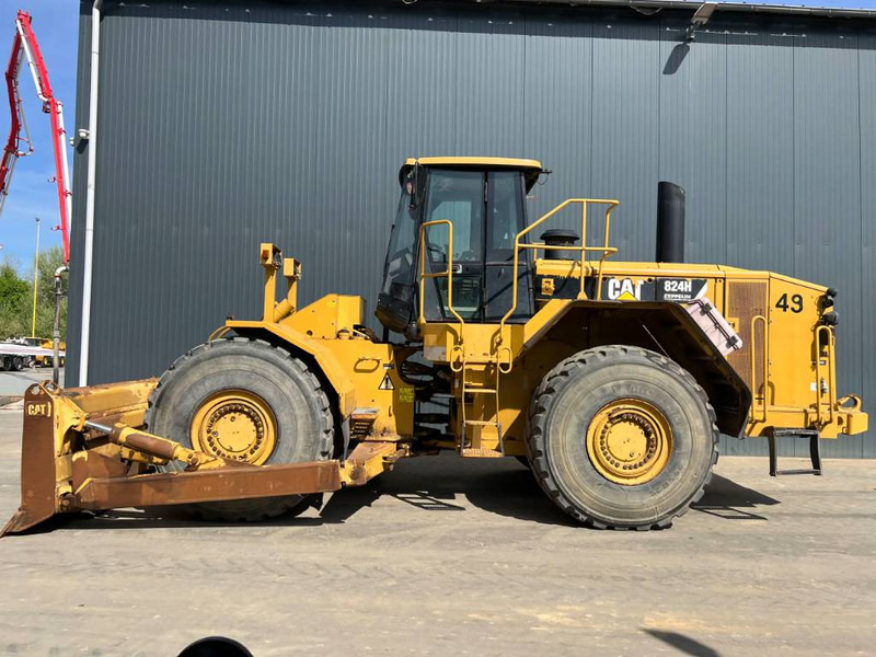 Cat 824H - Kiepwagen met knikbesturing: afbeelding 5 Cat 824H - Kiepwagen met knikbesturing: afbeelding 5