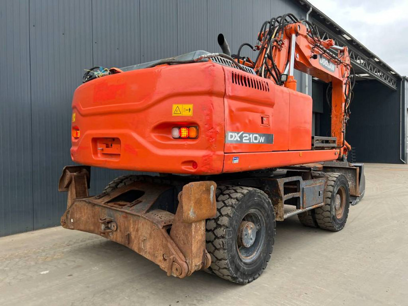 Doosan DX210W - Mobiele graafmachine: afbeelding 4 Doosan DX210W - Mobiele graafmachine: afbeelding 4