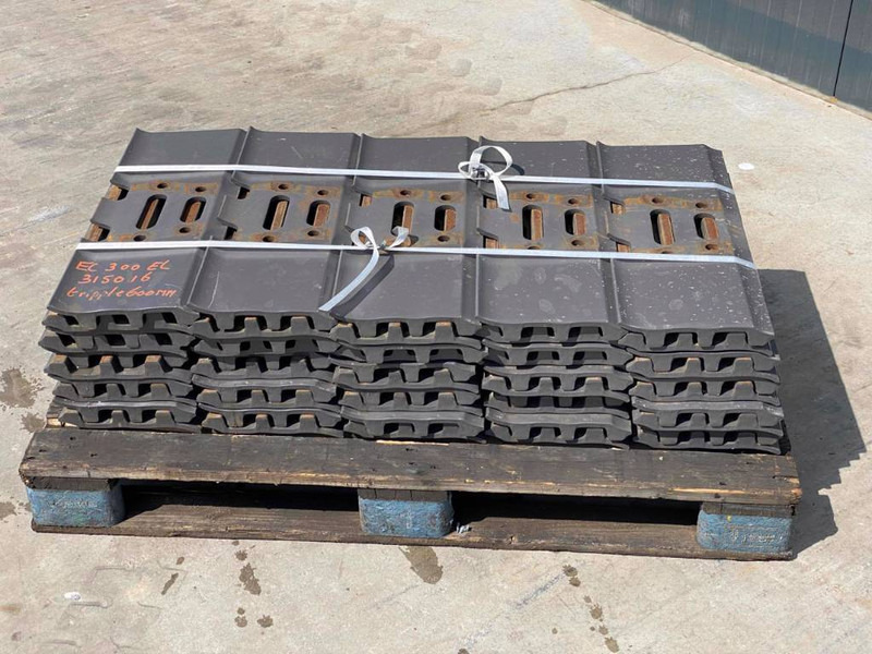 Hitachi EX270 / EX300 / EX310 Shoes/Pads - Frame/ Chassis voor Bouwmachine: afbeelding 4 Hitachi EX270 / EX300 / EX310 Shoes/Pads - Frame/ Chassis voor Bouwmachine: afbeelding 4
