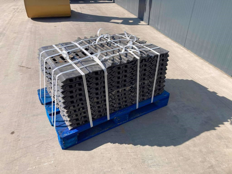 Sany SY210 / SY230 700mm Shoes - Frame/ Chassis voor Bouwmachine: afbeelding 3 Sany SY210 / SY230 700mm Shoes - Frame/ Chassis voor Bouwmachine: afbeelding 3