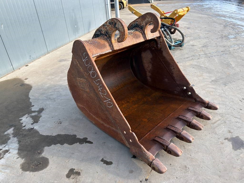 Verachtert CW20S / CW30S / CW40S - Bak voor Bouwmachine: afbeelding 3 Verachtert CW20S / CW30S / CW40S - Bak voor Bouwmachine: afbeelding 3