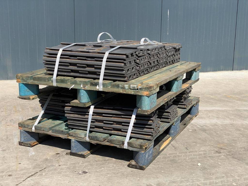 Volvo EC140 Shoes - Frame/ Chassis voor Bouwmachine: afbeelding 1 Volvo EC140 Shoes - Frame/ Chassis voor Bouwmachine: afbeelding 1