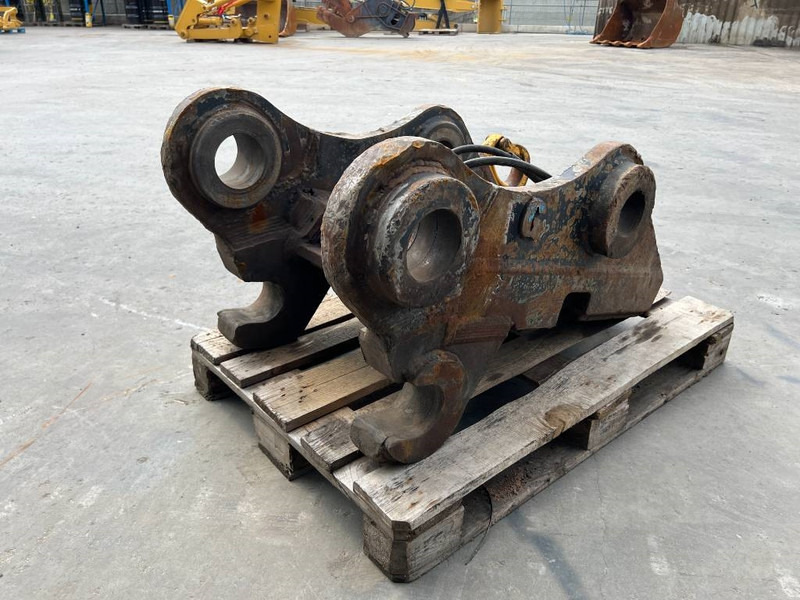 Volvo S3 / 352F - Snelwissel voor Bouwmachine: afbeelding 5 Volvo S3 / 352F - Snelwissel voor Bouwmachine: afbeelding 5