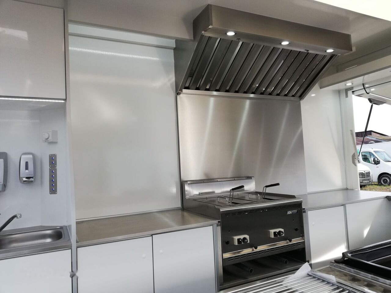 Nieuw Verkoopwagen Bannert ***NA ZAMÓWIENIE*** IMBISS: afbeelding 14 Nieuw Verkoopwagen Bannert ***NA ZAMÓWIENIE*** IMBISS: afbeelding 14